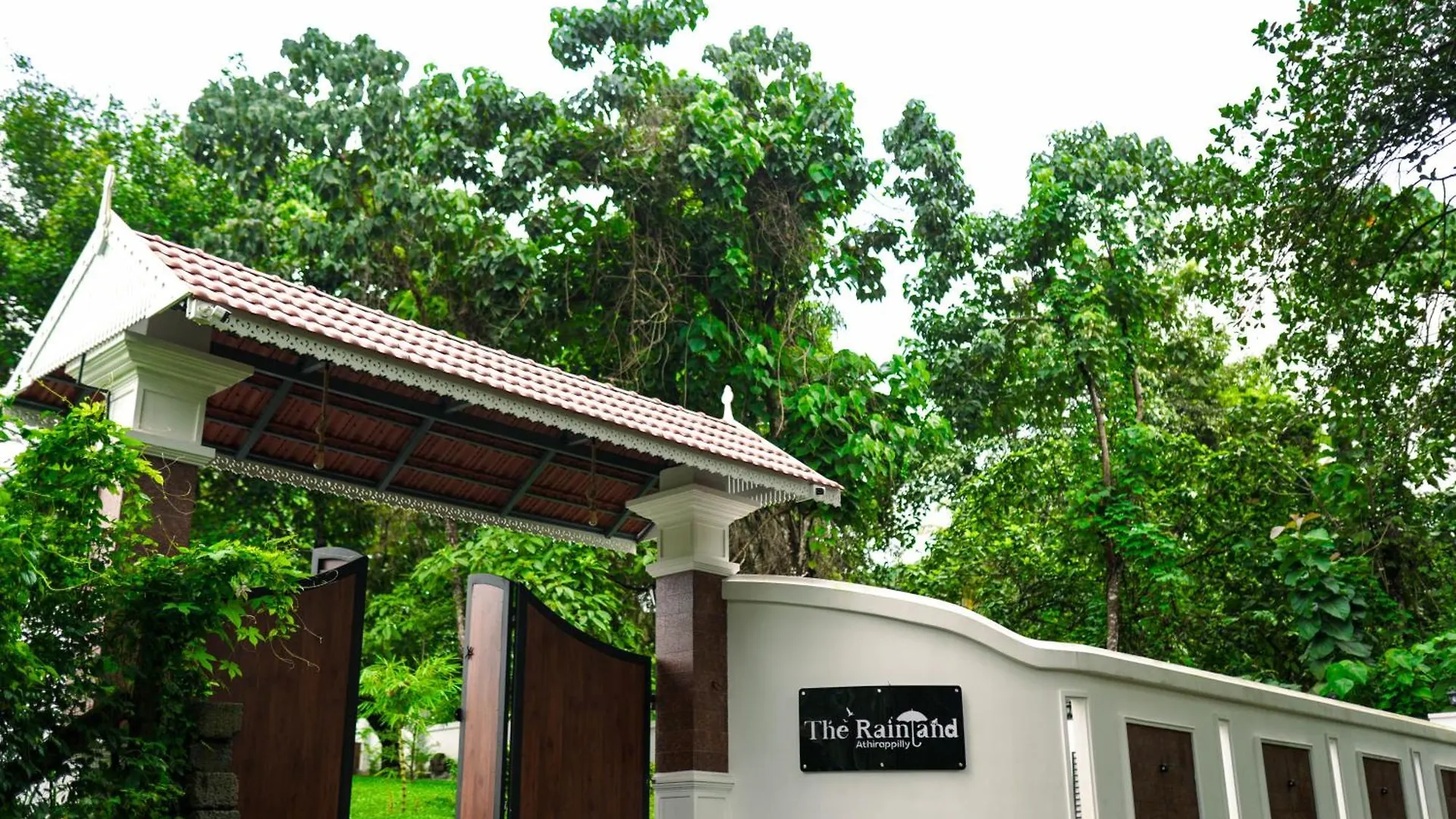 Athirappilly Rainland Resort Indie